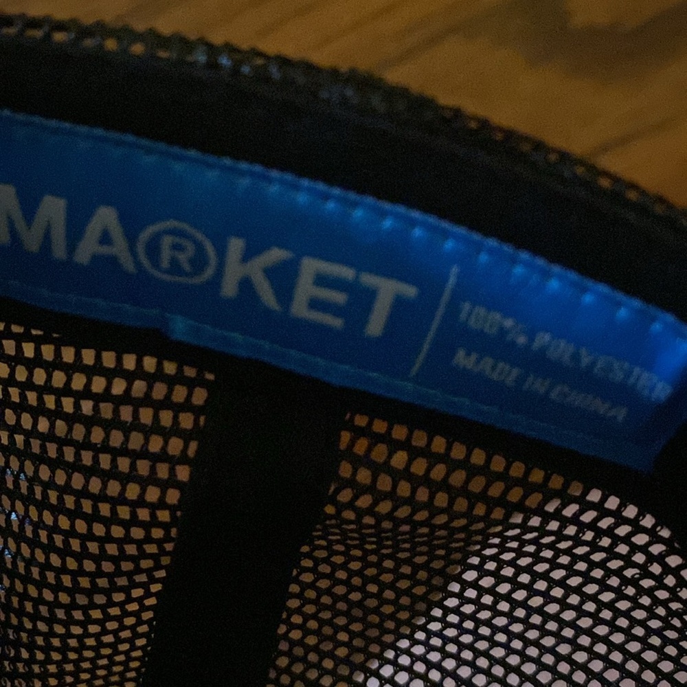 Market SnapBack hat - Picture 5 of 6